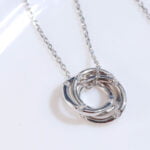 Collar Yheilen